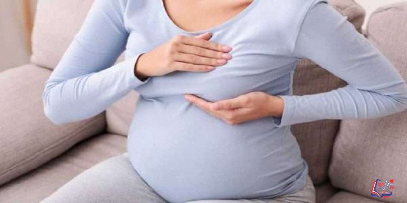 تغير لون الحلمتين من اعراض الحمل